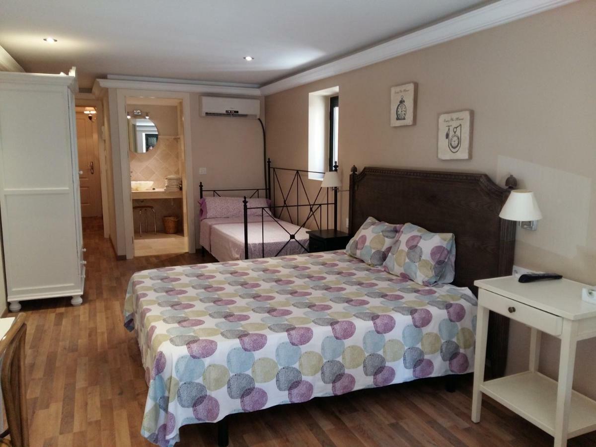 Pensio Rosa Dels Vents Hotel El Perello  Ngoại thất bức ảnh