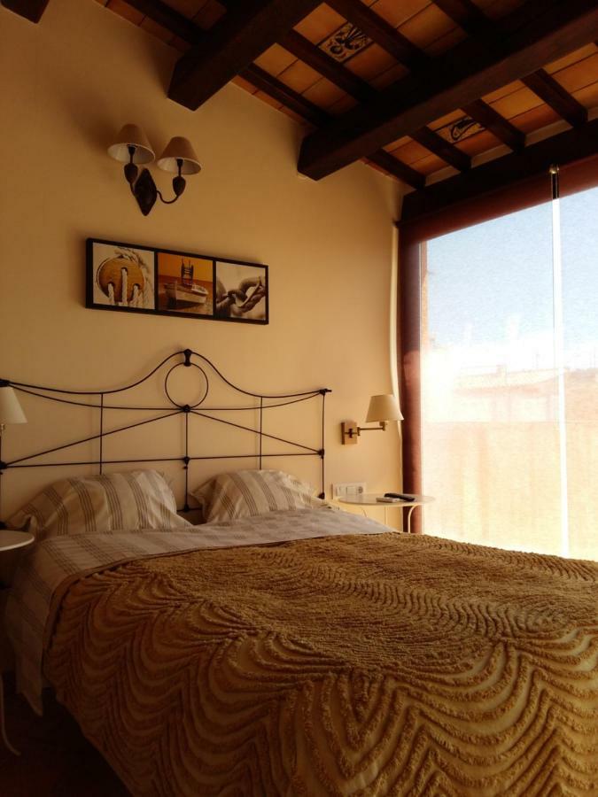 Pensio Rosa Dels Vents Hotel El Perello  Ngoại thất bức ảnh